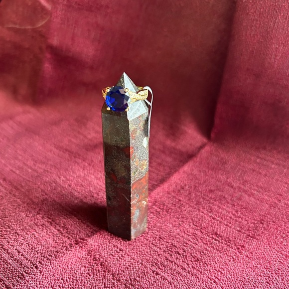 Elegant Blue and Gold Women's Ring - Picture 2 of 2